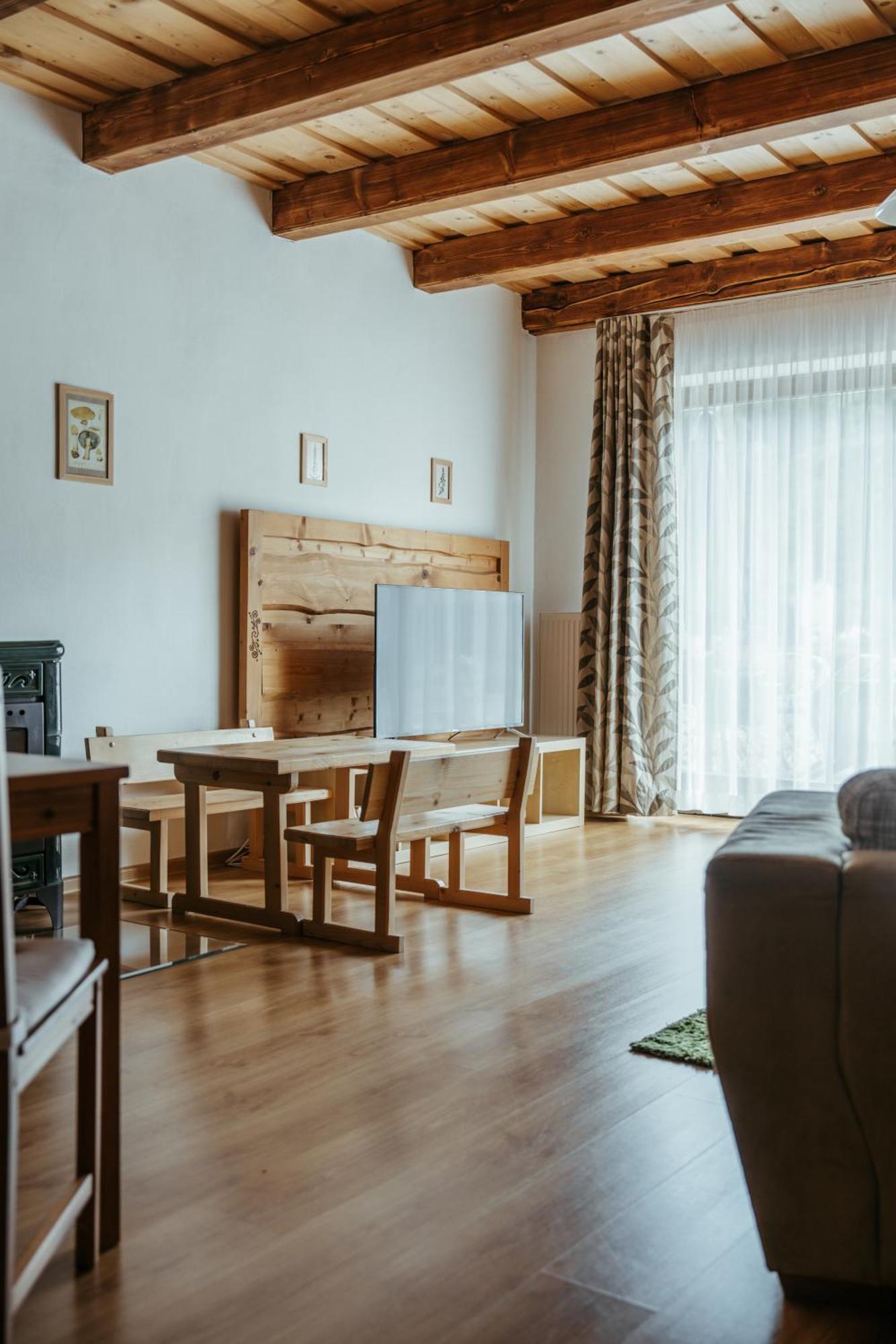 Apartamento Jazierce Ruzomberok Exterior foto